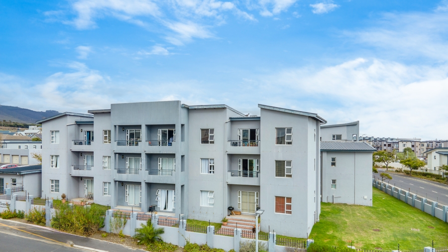 2 Bedroom Property for Sale in Burgundy Estate Western Cape